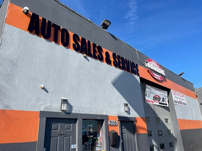 Quiroz Auto Center shop photo 5